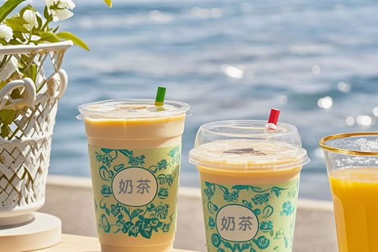 奶茶饮品行业竞争激烈，创业者如何应对挑战？